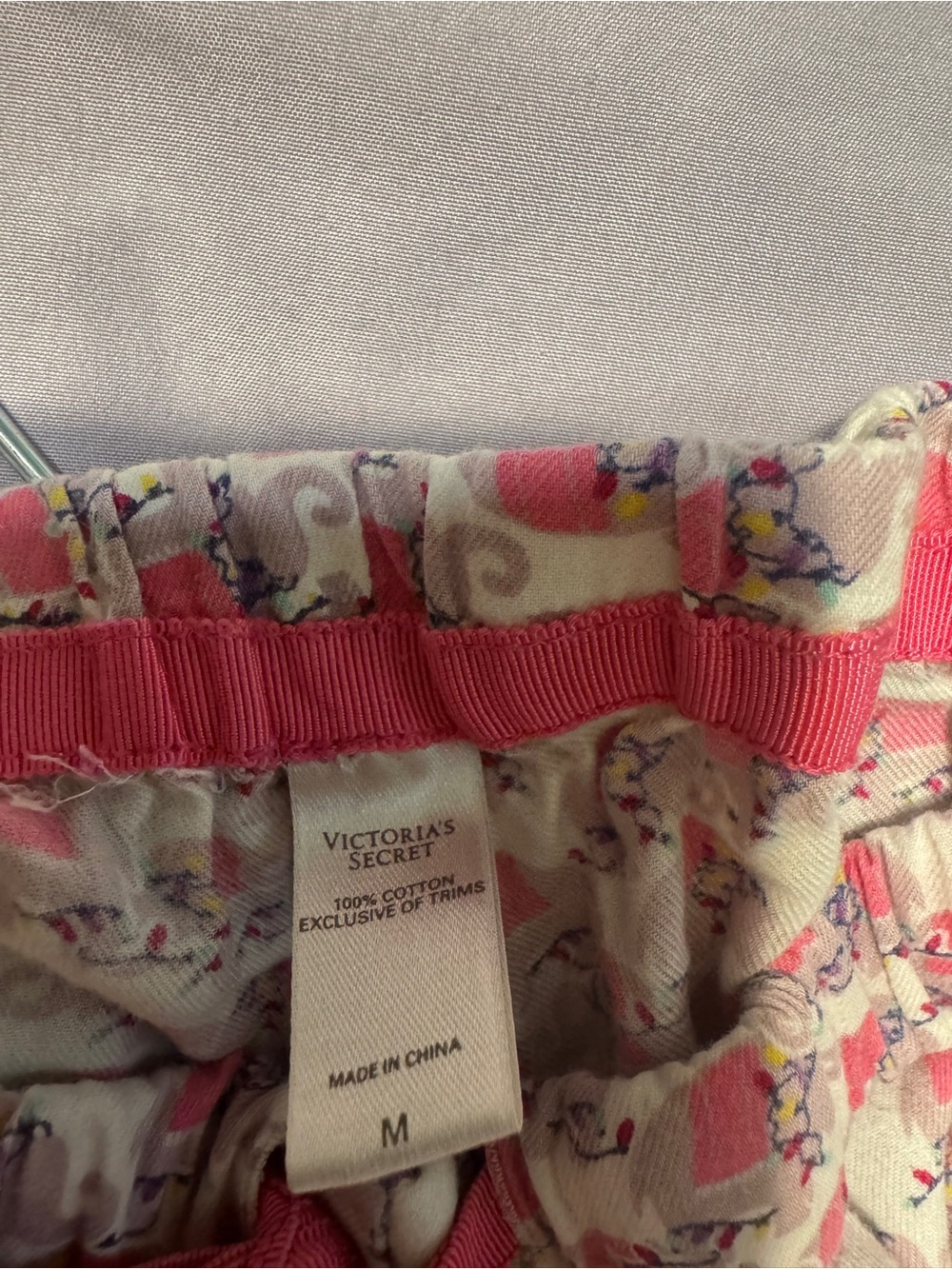 Victoria's Secret Pink Elephant Pajama Pants Women’s Size Medium Elastic Waist - Picture 3 of 3